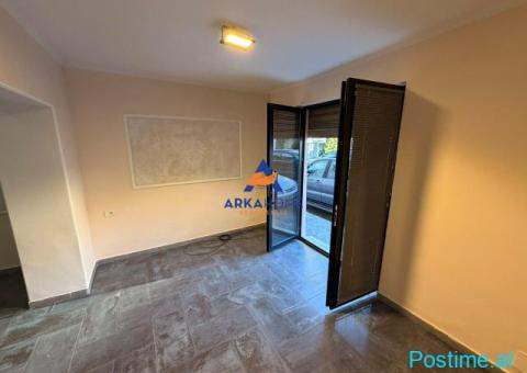 JEPET ME QERA AMBIENT SHERBIMI 40 M2 'NE VASIL SHANTO' 45.00 - 3/4