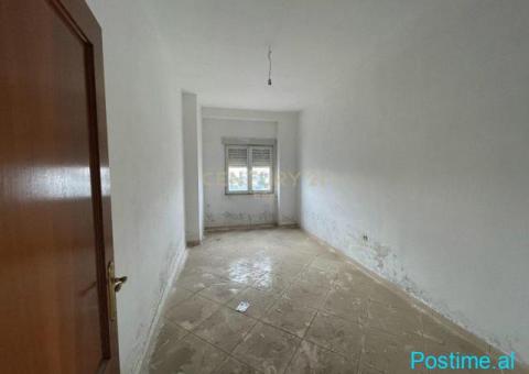 +355695720546 Apartament 2+1 me Verandë në Shitje pranë Muze - 2/7