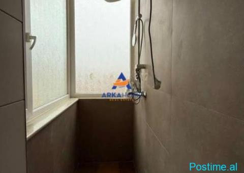 SHITET APARTAMENT 1+1+BALLKON 'ISH PUNISHTJA E PASTAVE,RRUGA - 2/5
