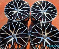 DISQE AUDI A8 NUMER 19 ORGJINALE