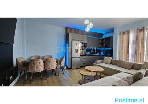 APARTAMENT 2+1 ME QERA NE PLAZH , DURRES - 600€MUAJ - 4/10