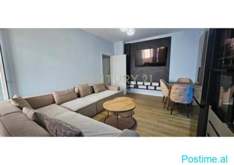 APARTAMENT 2+1 ME QERA NE PLAZH , DURRES - 600€MUAJ - 8/10