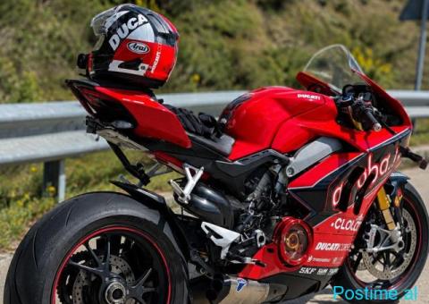 Ducati Panigale V4S - 4/5