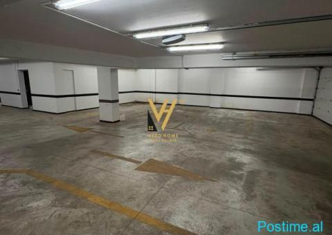 JEPET AMBIENT BIZNESI 308 M2 ME QIRA TE MINE PEZA 3.000 EURO - 2/5