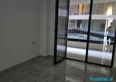 🏢 Jepet me Qira Ambient Zyre – Rr. Mine Peza - 3/6