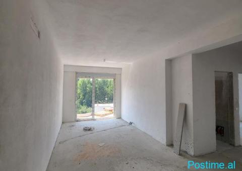 SHITET APARTAMENT 2+1+2 Ish Fusha e Aviacionit - 9/10