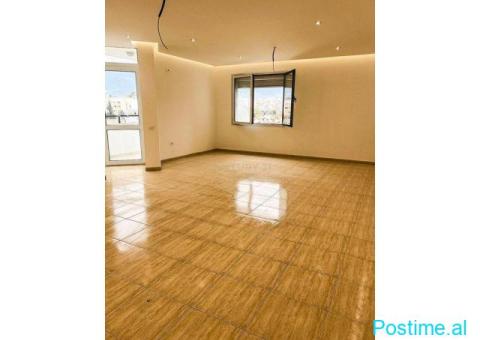 Ambasada Amerikane - Jepet Me Qera Zyre 190m2 Pallat Me Ashe - 3/6