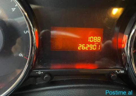 Peugeot 5008 2.0 naft Automat viti 2012 - 4/10