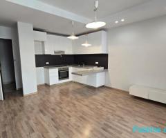 🏡 **Shitet Apartament 1+1 tek Kompleksi Delijorgji**