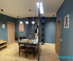 APARTAMENT ME QERA 2+1 QENDER 1600 EURO