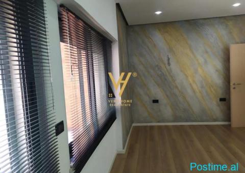 JEPET ZYRE 80 M2 ME QIRA NE BLLOK 93.000 LEKE - 2/3