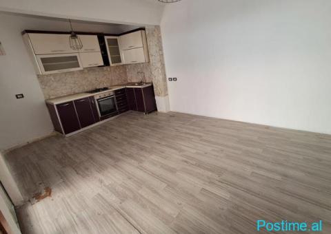 Shtëpi Private Qendër Durrës–Private House in Durrës Center - 1/10