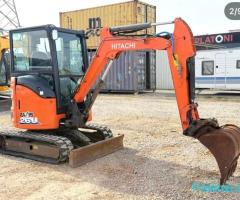 Miniskavator HITACHI 3ton - 2019 shitet