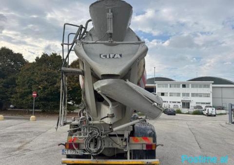 ASTRA HD7 84.38 with CIFA SRY1300 concrete mixer - 9/10