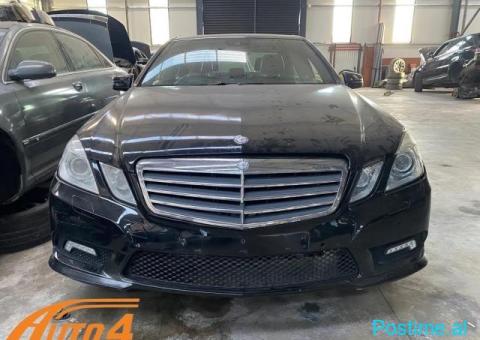 AUTO 4 💻 PJESE KEMBIMI MERCEDES-BENZ E-CLASS - 2/3