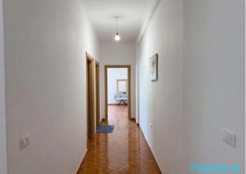 Apartament 2+1 Per Shitje Ne Vlore - 7/10