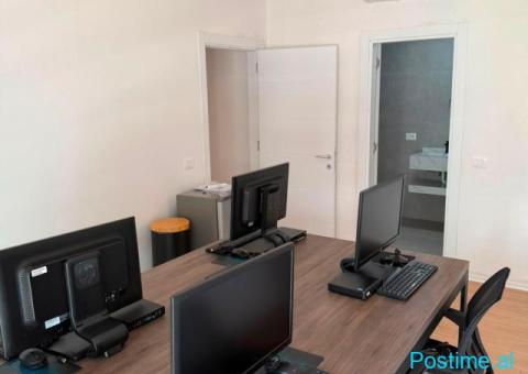 🏢 JEPET ME QIRA ZYRË | BULEVARDI I RI – TIRANË - 7/10