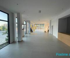 JEPET MAGAZINE 1.000 M2 ME QERA NE QAFE KASHAR 400.000 LEKE