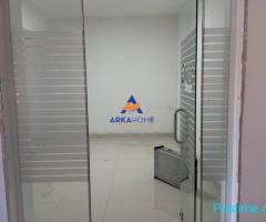 JEPET AMBIENT ME QIRA 180 M2 'RRUGA E DIBRES' 200.000 LEKE
