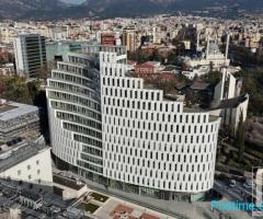 Jepet me Qira Zyrë Open Space – MET Building | 698 m²
