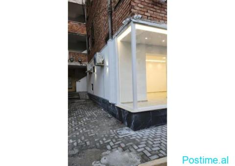 Shitet Ambient Komercial Zona 21 Dhjetori - 2/5