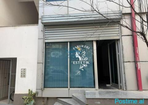 Dyqan Per Shitje Ne Qender Te Vlores - 1/8