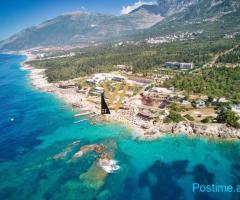 SHITET TRUALL 10.000 M2 NE DHERMI