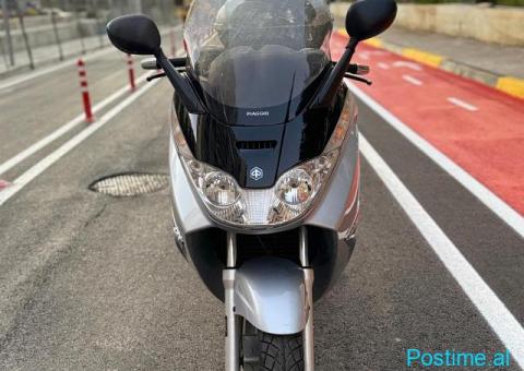 Piaggio X8 200 - 8/10