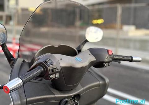 Piaggio X8 200 - 10/10