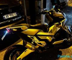 Honda X adv 750