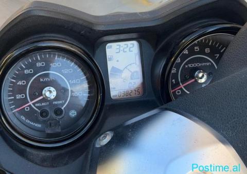 Yamaha X-Max - 3/4