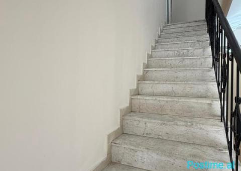 JEPET ME QIRA GODINË 2-KATËSHE | RRUGA E ELBASANIT | 240 m² - 5/6