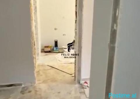 JEPEN 4 APARTAMENTE ME QERA ISH EKSPOZITA 240.000 LEKE FH-76 - 2/3