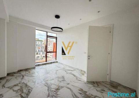 JEPET ZYRE 68 M2 ME QERA TE RRUGA E KAVAJES 1.050 EURO - 2/5