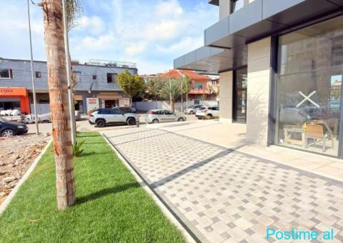JEPET ME QERA AMBIENT BIZNESI PRANE SPITALIT RAJONAL,DURRES - 4/7