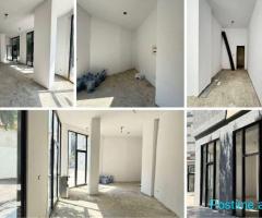 DYQAN ME QERA 50 M2 RRUGA GJON MUZAKA 800 EURO