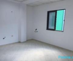 ZYRE ME QERA 132 M2 LAPRAKE 150.000 LEKE FH-71473