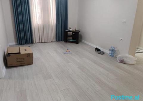 JEPET ME QERA APARTAMENT PER ZYRE 110M2 'KRYQEZIMI I 21 DHJE - 3/4