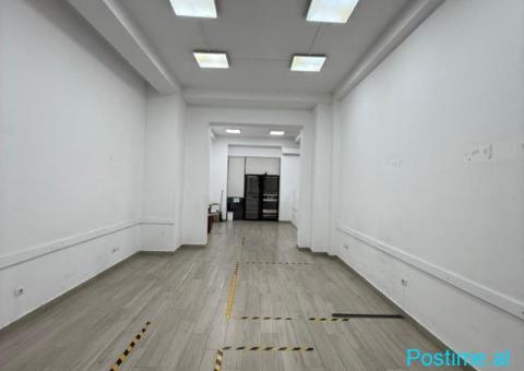 DYQAN ME QERA 88.7 M2 KOMUNA E PARISIT 1.800 EURO - 2/2