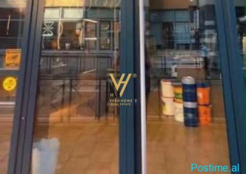 SHITET AMBIENT BIZNESI 130 M2 TE KRISTAL CENTER 800.000 EURO