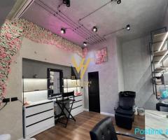 JEPET AMBIENT BIZNESI 70 M2 ME QIRA TE MYSLYM SHYRI 85.000 L