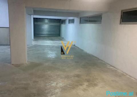 JEPET MAGAZINE 300 M2 ME QIRA TE UNAZA E RE 3.000 EURO - 3/3