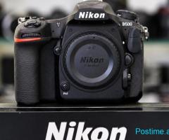 Nikon D500