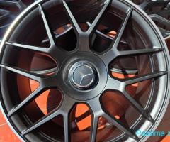 DISQE AMG BENZ CLS 6.3 R20
