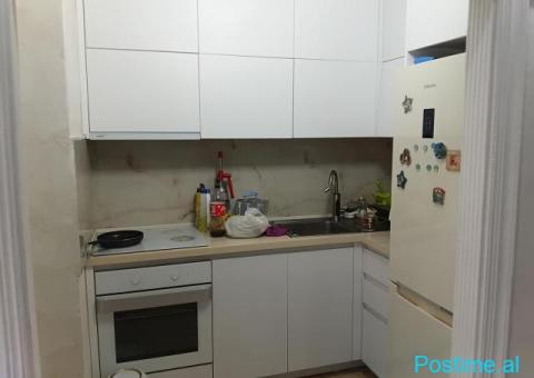 SHITET APARTAMENT NE LAGJEN DERGUT KATI I PARE - 2/7