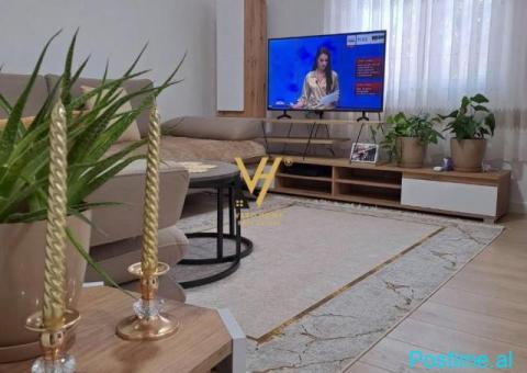 SHITET SHTEPI PRIVATE NJE KATESHE NE VERBAS,FIER 9.500.000L - 1/6
