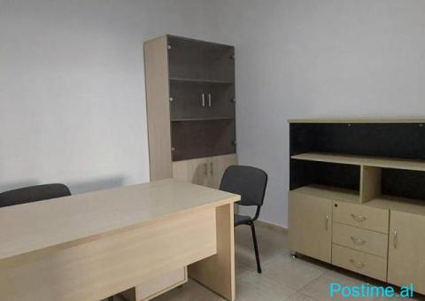 🏢✨ JEPET ME QIRA ZYRË | BLLOKU 📍 Vendndodhja: Rruga Perla - 3/4