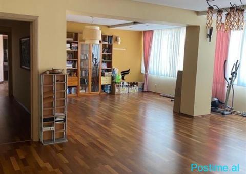 ZYRE ME QERA,BLLOKU,1.700 EURO. - 2/5