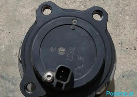 2 Kuzhineta + Moce Mbrapa Ford Focus - 2/4
