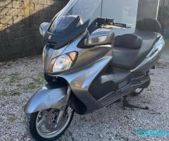 Suzuki Burgman 650 executive